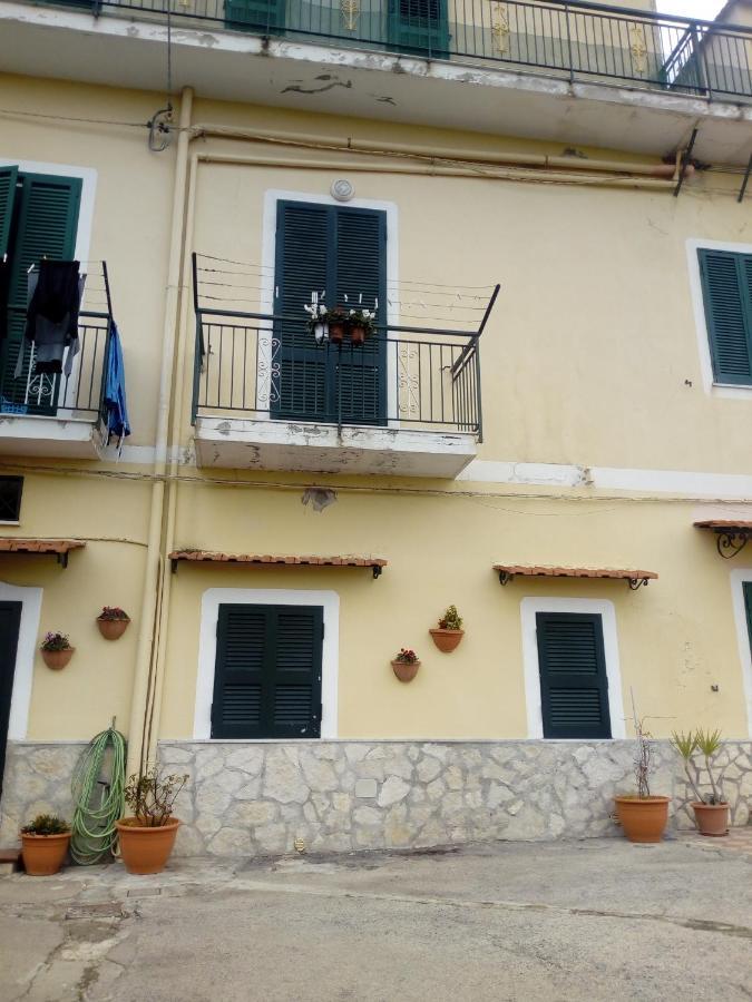 Casa Vacanze Da Rosy แอร์โกลาโน ภายนอก รูปภาพ