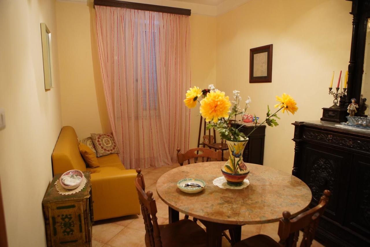 Casa Vacanze Da Rosy แอร์โกลาโน ภายนอก รูปภาพ